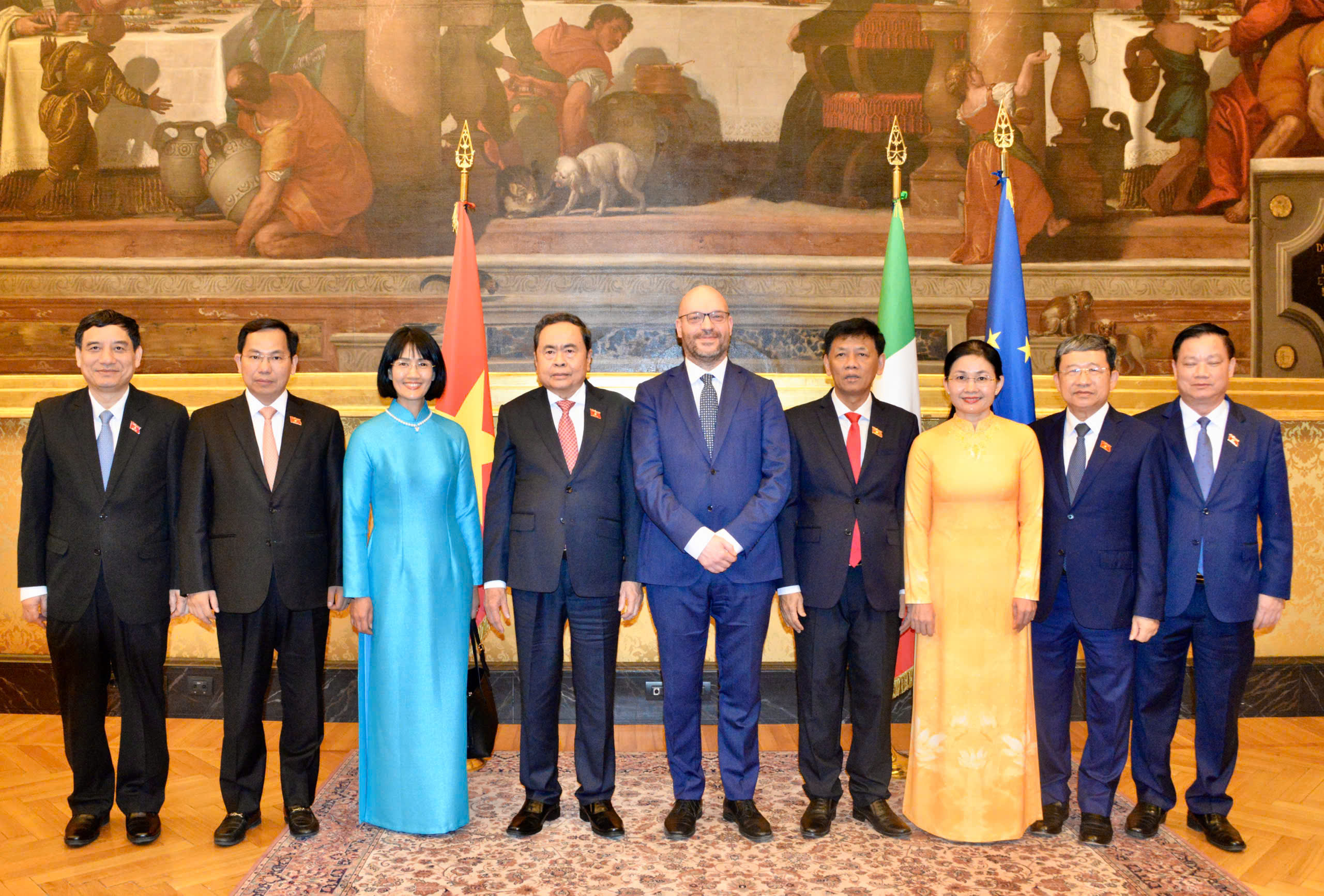 ທ່ານປະທານສະພາແຫ່ງຊາດ ເຈິ່ນແທັງເໝີ້ນ ສິ້ນສຸດກາຍຢ້ຽມຢາມ ສ.ອີຕາລີ ຢ່າງຈົບງາມ